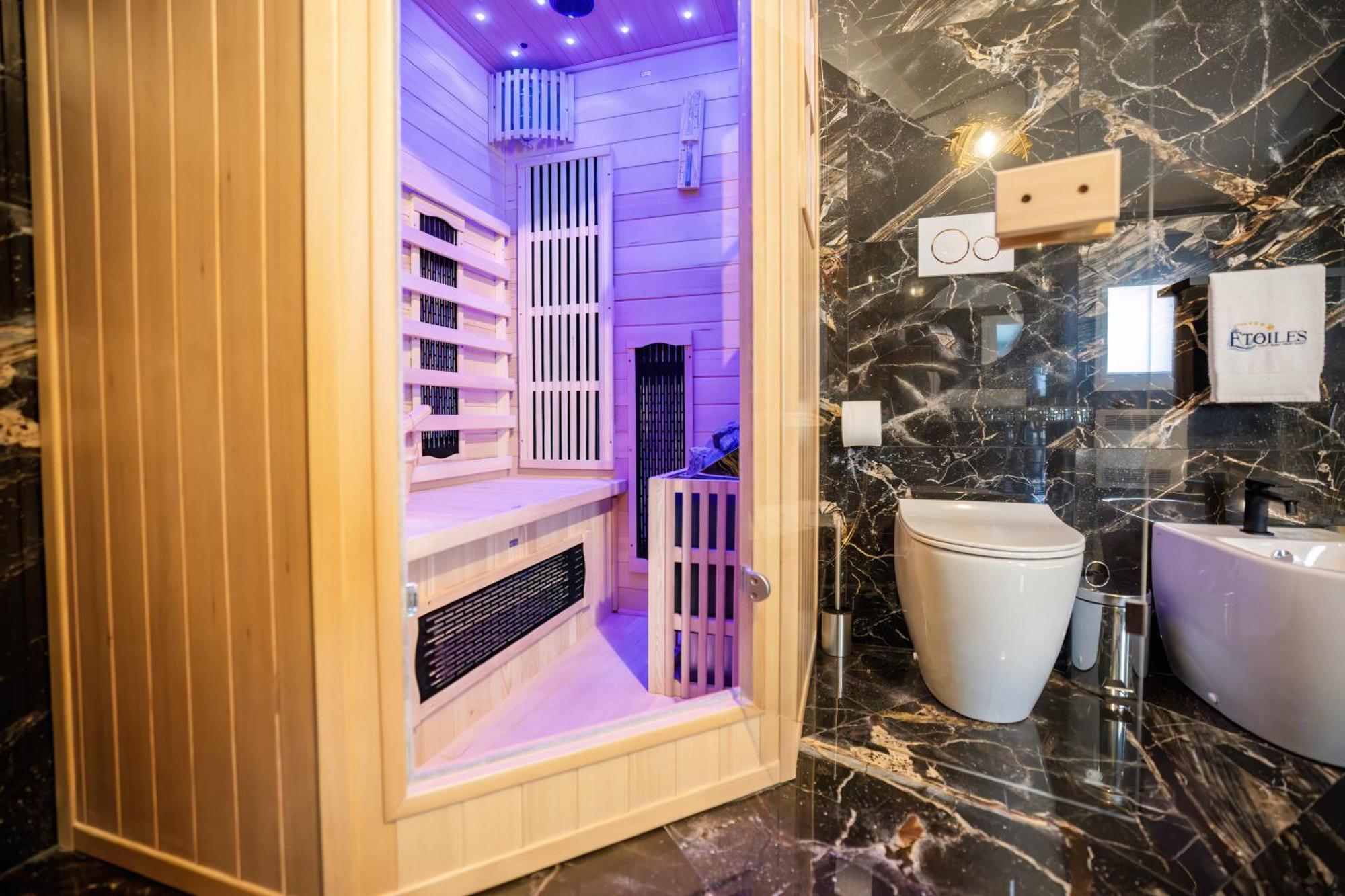 Etoiles Luxury Guest House Resort 팔미 객실 사진