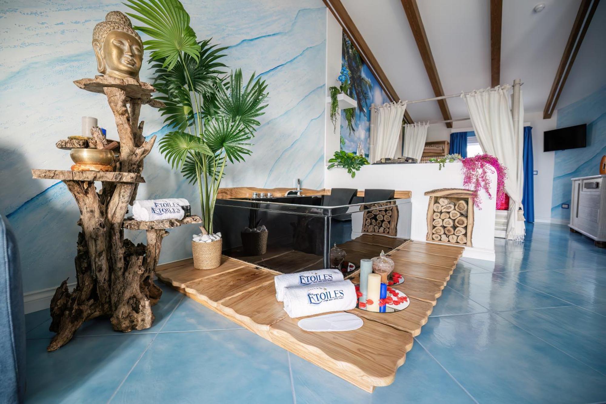 Etoiles Luxury Guest House Resort 팔미 객실 사진