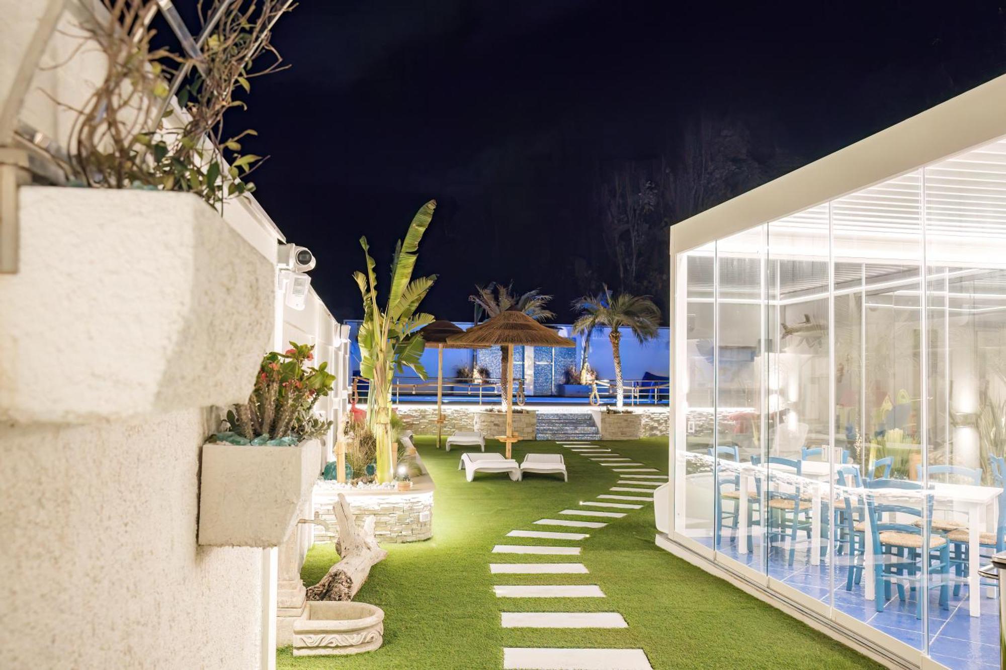 Etoiles Luxury Guest House Resort 팔미 외부 사진
